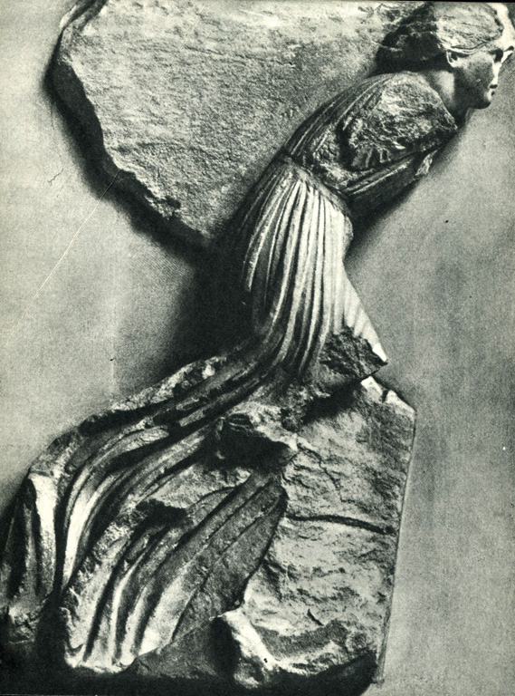 52. Скопас. Возничий. Фрагмент фриза Галикарнасского мавзолея. Мрамор. Около 350 г. до н. э
