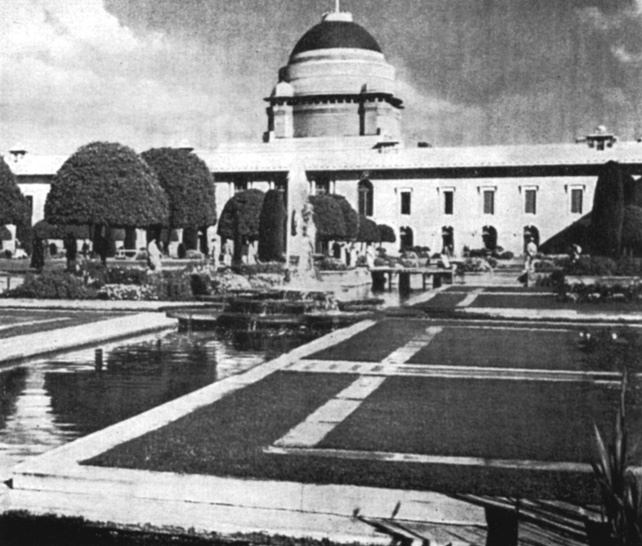 Вице-королевский дворец в Дели ныне резиденция президента Республики Индии