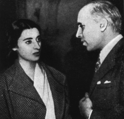 Неру с дочерью Индирой в Лондоне. 1938 г.